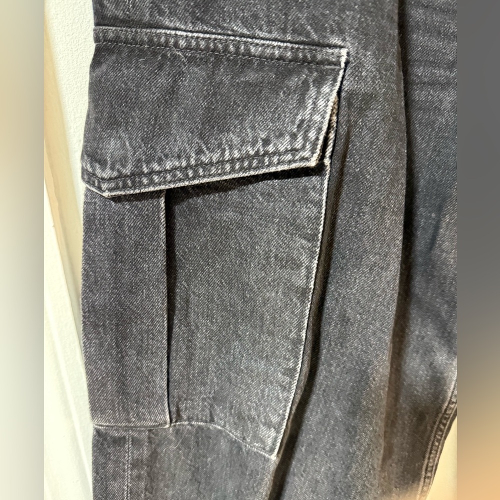 AGOLDE  size 29 washed black high rise wide leg cargo denim - Picture 3 of 6